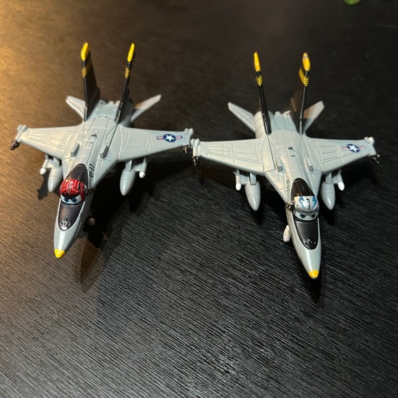 Disney Pixar Planes "Bravo" Fighter Jet • Mattel Die-Cast • 1:55 Scale - Picture 5 of 8